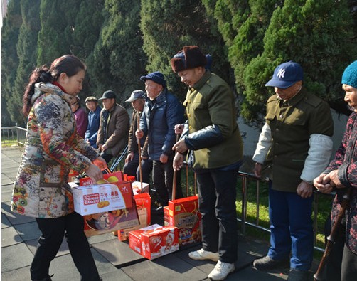 冬日暖陽—仁和集團走訪慰問樟樹市福利院