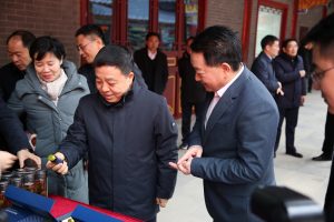 省長(zhǎng)葉建春率在贛全國人大代表視察仁和集團(tuán)