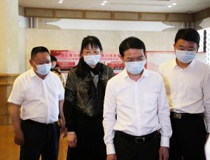 省委常委、省委統(tǒng)戰(zhàn)部部長(zhǎng)黃喜忠視察仁和集團(tuán)